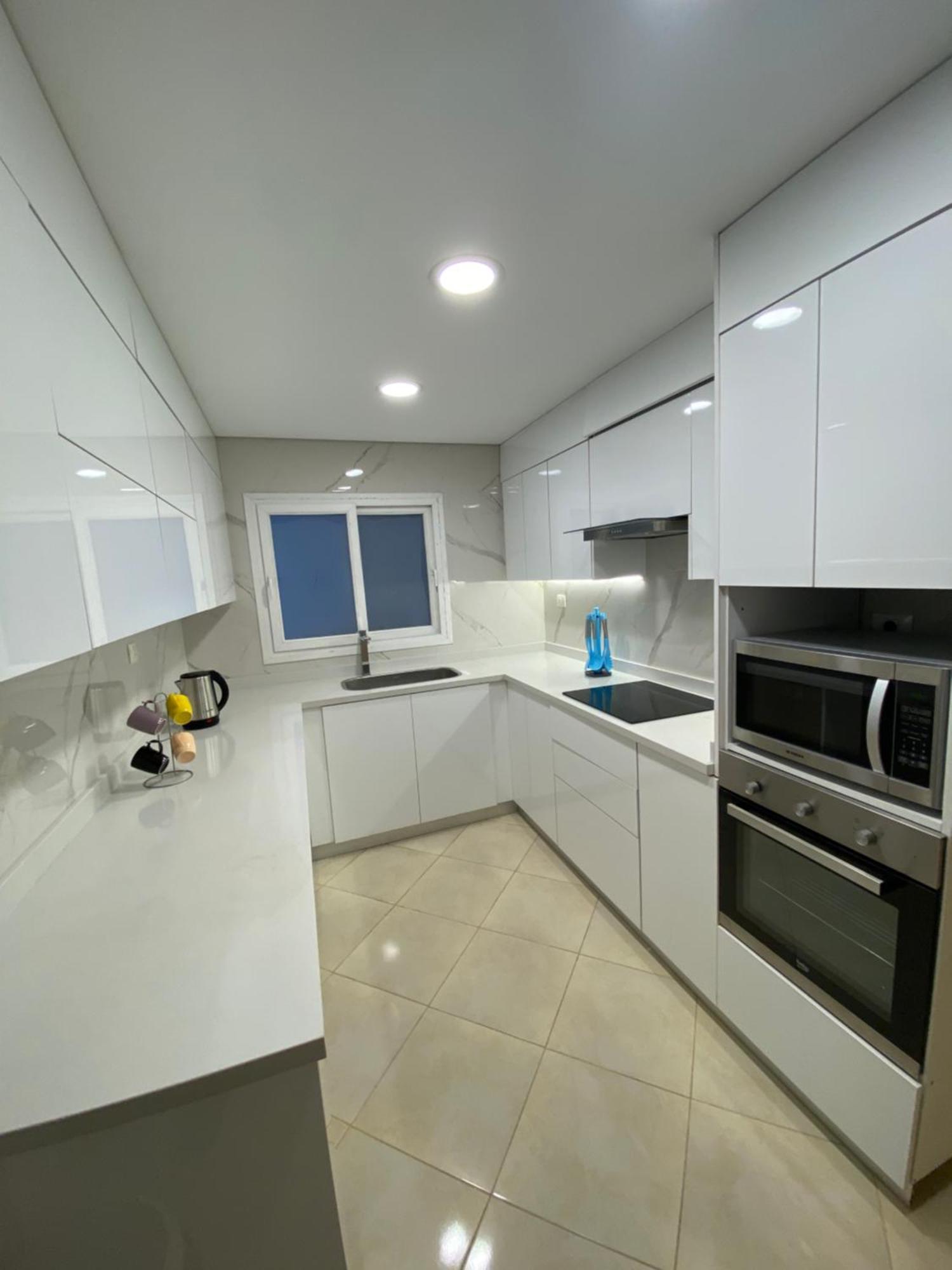 Ocean Nearest To Int Airport Apartment *